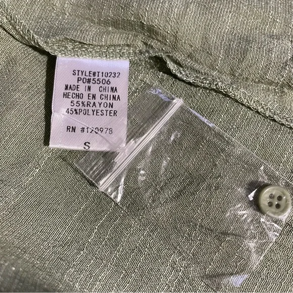 ENTRO embroidered sleeveless blouse-small NWOT - Picture 8 of 9